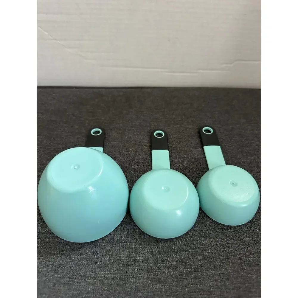 Unbranded set nesting